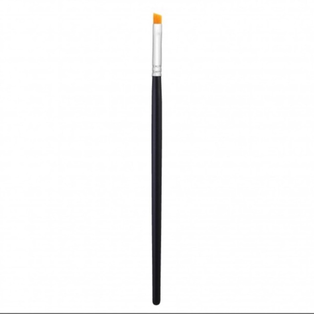NIB Morphe M160 1/8 Angle Liner Brush